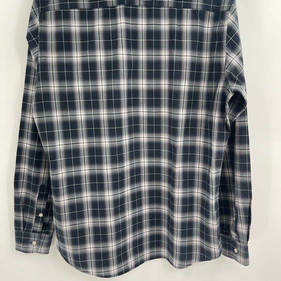 Slate & Stone Button Down Flannel Shirt Plaid Top Long Sleeve Size Medium - Picture 9 of 10